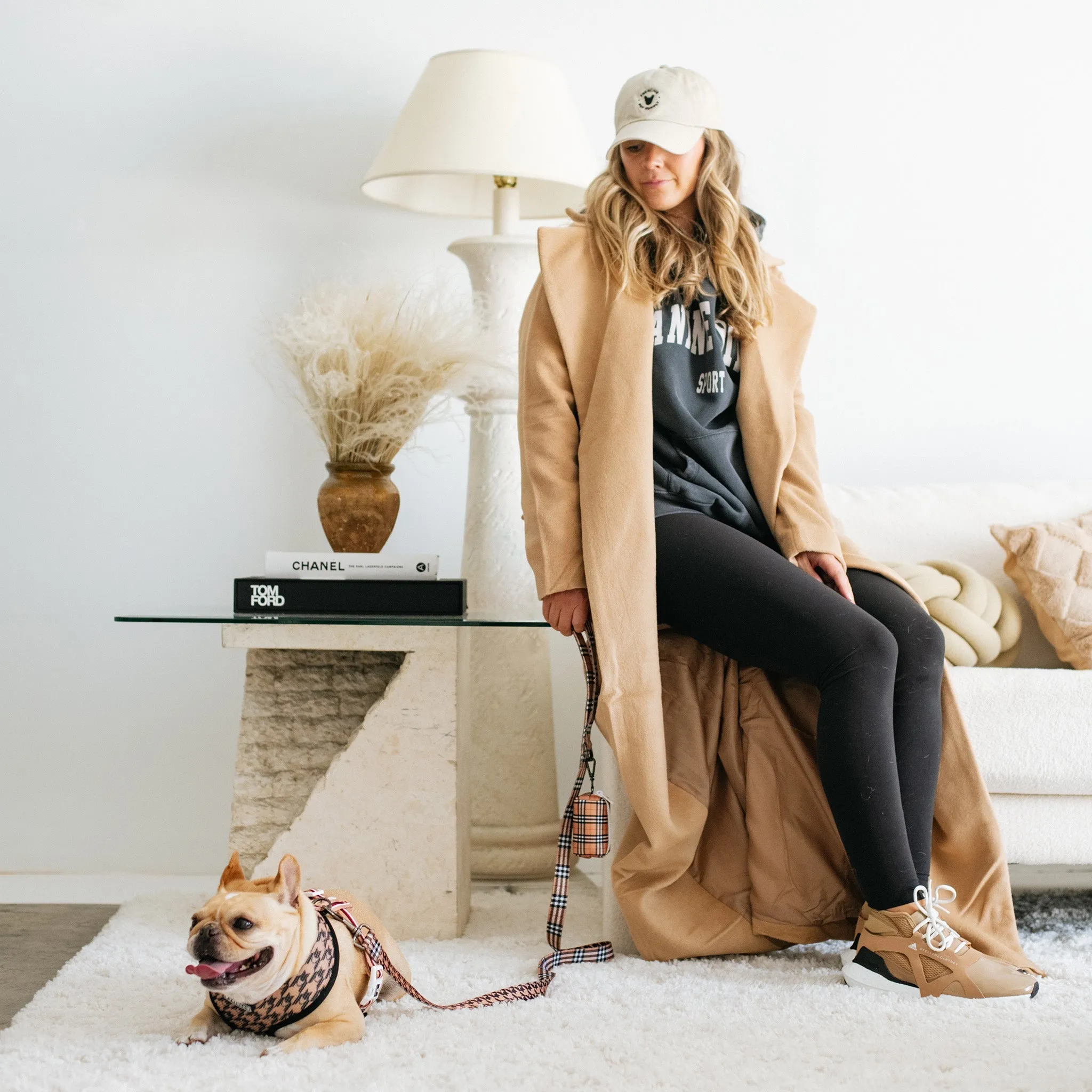 Frenchie Comfort Leash - Tan Tartan